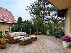 Eladó ház Budapest, II. kerület, Máriaremete