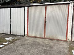 Eladó garázs Hévíz