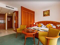 Eladó lakás Hévíz