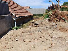 Eladó földterület Páty