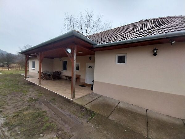 Eladó ház Szurdokpüspöki