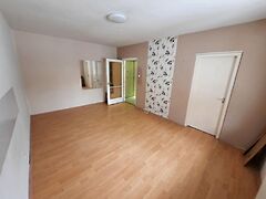 Eladó lakás Budapest, XV. kerület