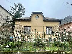 Eladó ház Budapest, XV. kerület