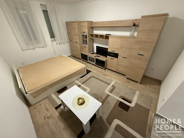 Eladó lakás Szeged