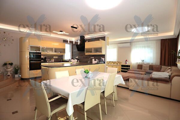 Eladó ház Ferencszállás