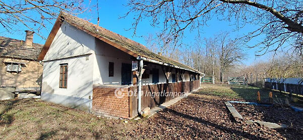 Eladó ház Kiskőrös