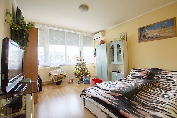 Eladó lakás Szigetszentmiklós