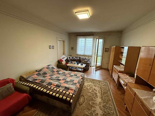 Eladó lakás Mosonudvar