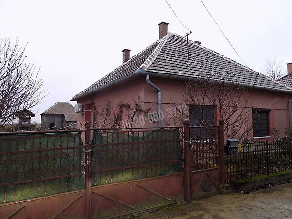 Eladó ház Magyarkeresztúr