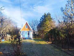 Eladó földterület Páty