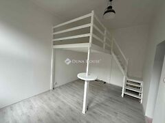 Eladó lakás Budapest, VI. kerület