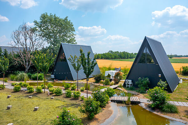 Eladó üzleti Pusztavacs