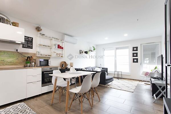 Eladó lakás Nagyszentjános