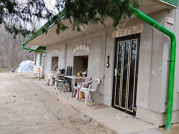 Eladó ház Esztergom