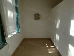 Kiadó üzleti Szolnok