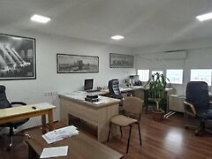 Kiadó iroda Szolnok