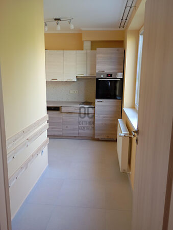 Kiadó lakás Szekszárd