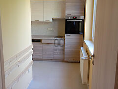 Kiadó lakás Szekszárd