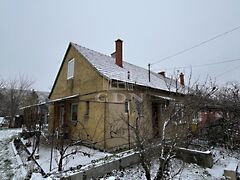 Eladó ház Pétfürdő