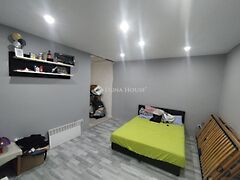 Eladó ház Császár