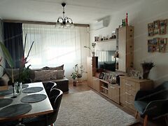 Eladó lakás Tatabánya, Újváros