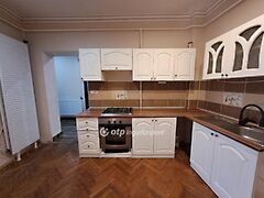 Eladó ház Kisújszállás