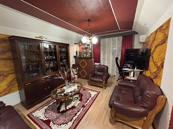 Eladó lakás Tiszaújváros