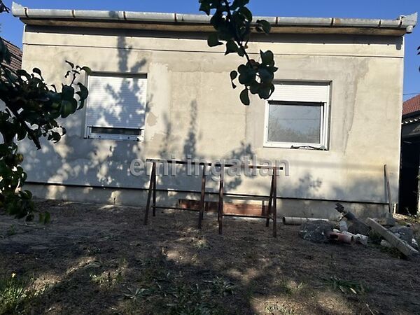 Eladó ház Szigethalom, Duna-part