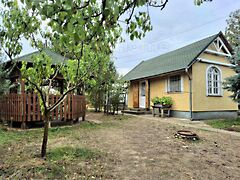 Eladó földterület Győr