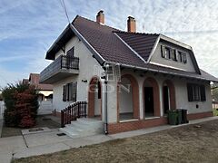 Eladó ház Mórahalom