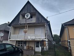 Eladó ház Ajak