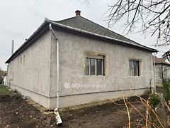 Eladó ház Tiszafüred