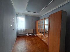 Eladó ház Kisújszállás