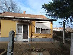 Eladó ház Tiszafüred