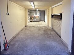 Eladó garázs Székesfehérvár, Ráchegy