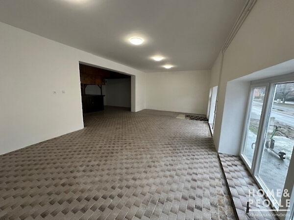 Eladó üzleti Hódmezővásárhely