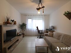 Eladó lakás Szeged, Felsőváros