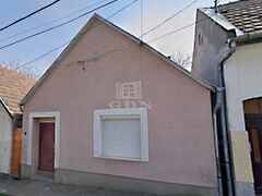 Eladó ház Tahitótfalu