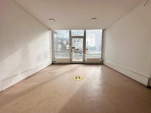 Eladó üzleti Szombathely