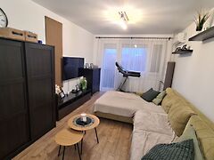 Eladó lakás Székesfehérvár, Tóváros