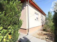 Eladó ház Cserkeszőlő