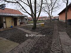 Eladó ház Jászberény