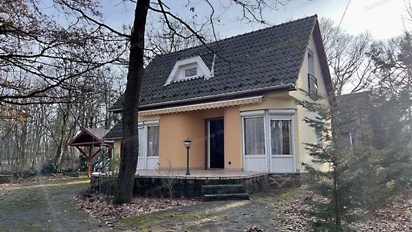 Eladó nyaraló Balatonszepezd