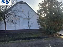 Eladó ház Monor, Kertváros