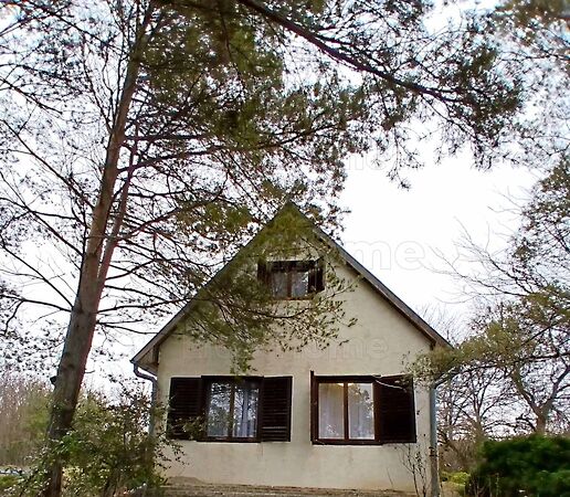 Eladó földterület Balatonfőkajár