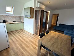 Eladó lakás Balatonszárszó