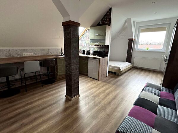 Eladó lakás Balatonszárszó