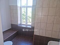 Eladó lakás Tápiószele