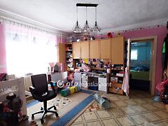 Eladó ház Kisújszállás