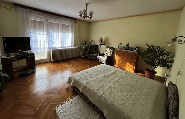 Eladó lakás Tapolca, Északi városrész